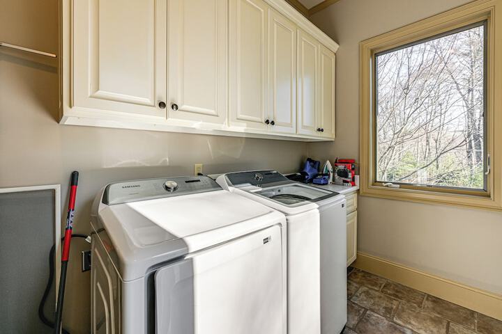 Water Views! Group-friendly Lake Glenville Home