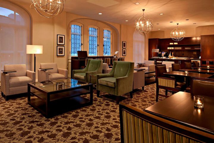 Delta Hotels by Marriott Bessborough