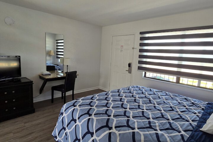 Merida Inn and Suites