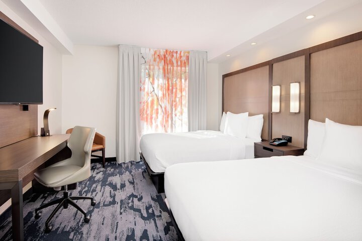 Room 9 of 25