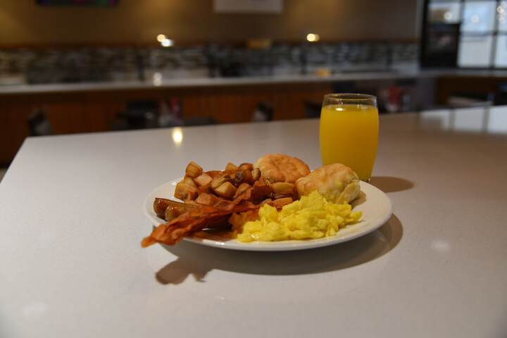 Breakfast/Coffee Service 56 of 59