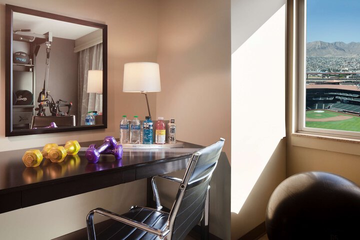 Room 15 of 72