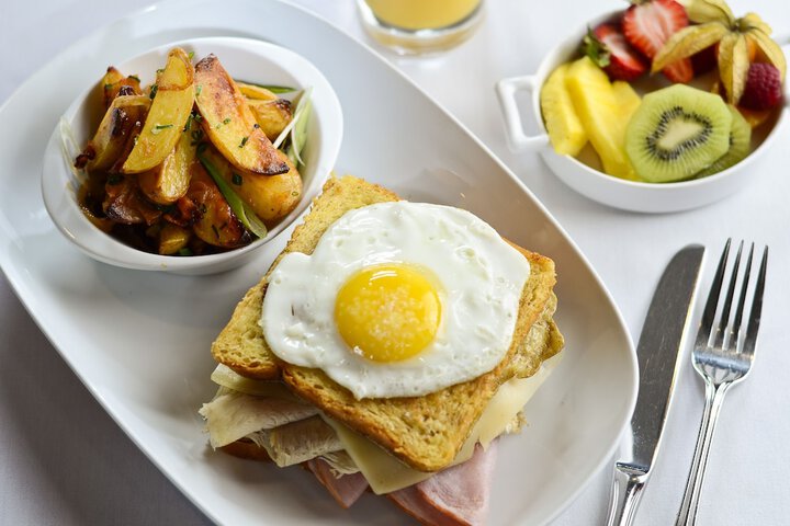 Breakfast/Coffee Service 109 of 149