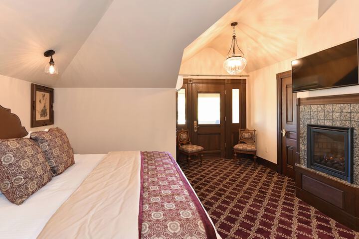 Room 14 of 69