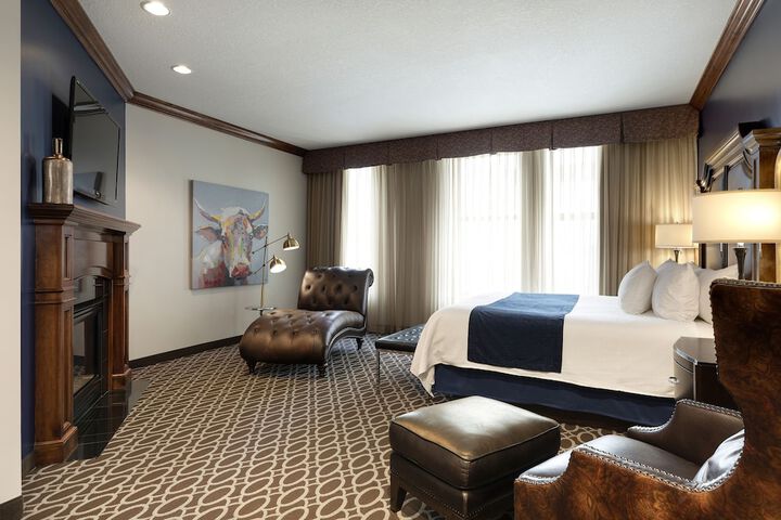 Des Lux Hotel