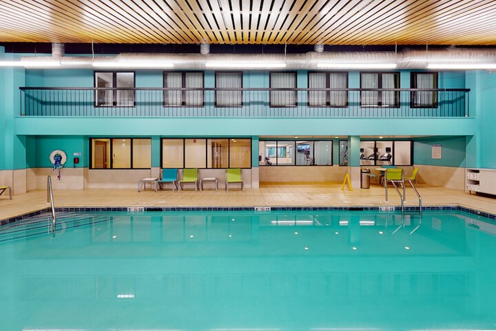 Holiday Inn Express South Burlington by IHG