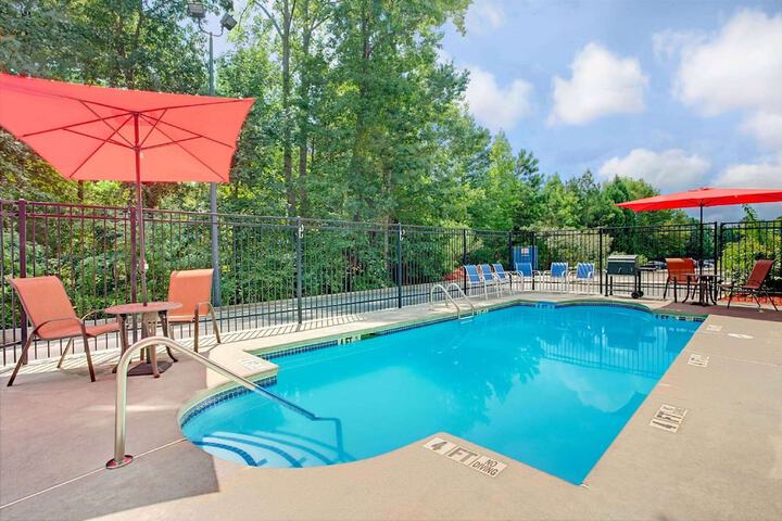 Microtel Inn & Suites by Wyndham Stockbridge / Atlanta I-75