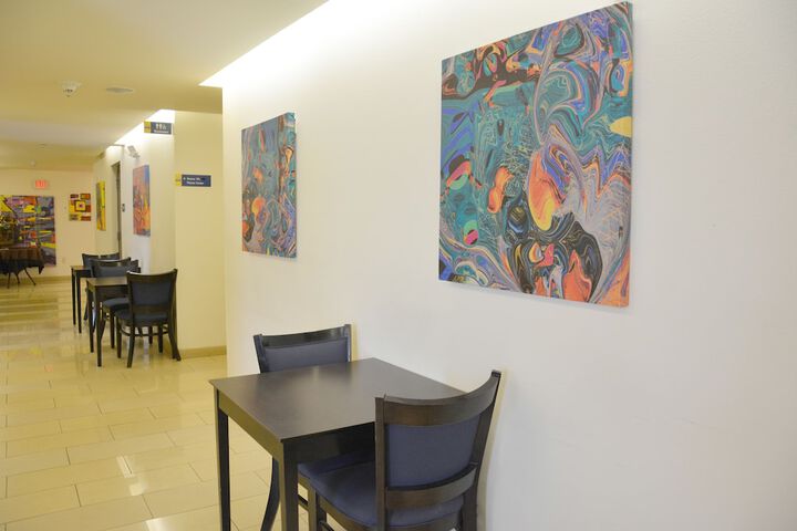 Days Inn & Suites by Wyndham Milwaukee