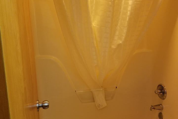 Room 14 of 15