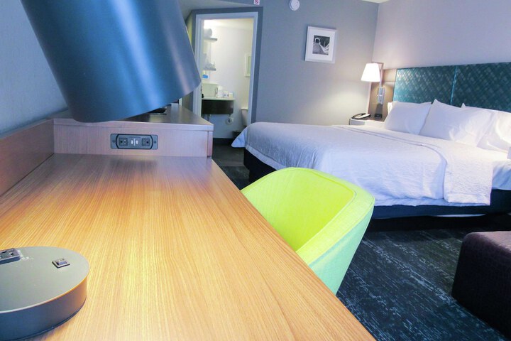 Room 111 of 169