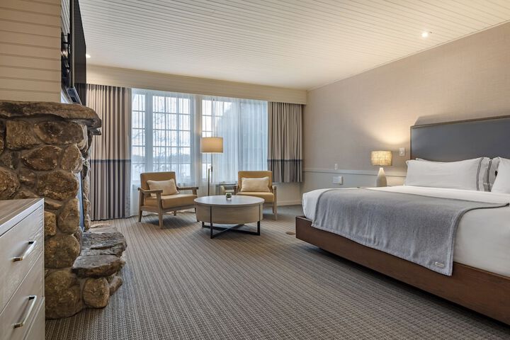 Room 40 of 178