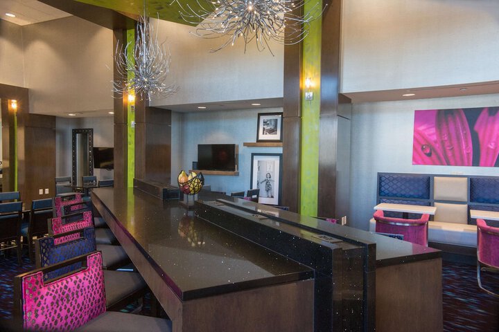 Hotel Interior 9 of 64