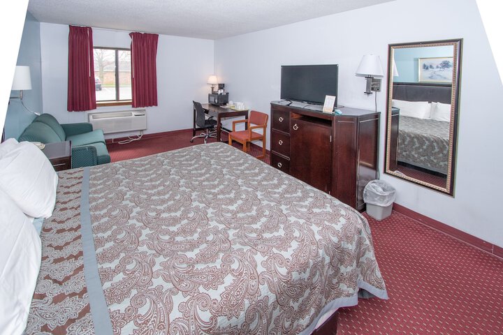 Eastbrook Inn