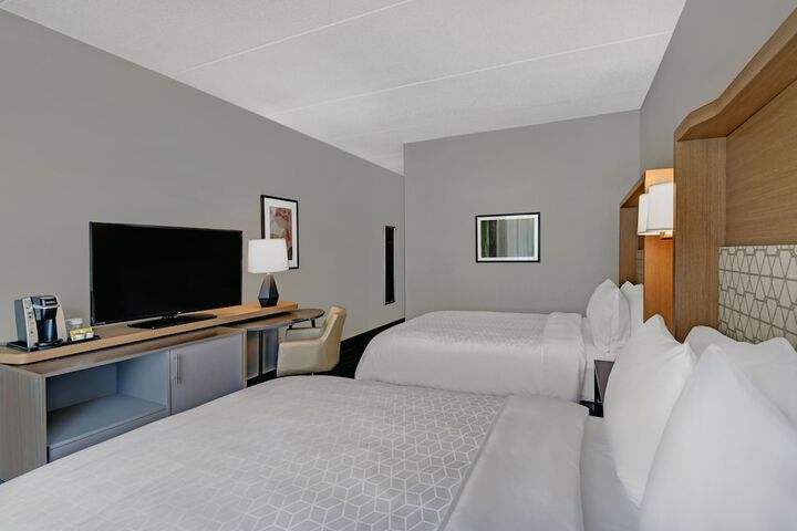 Room 50 of 170