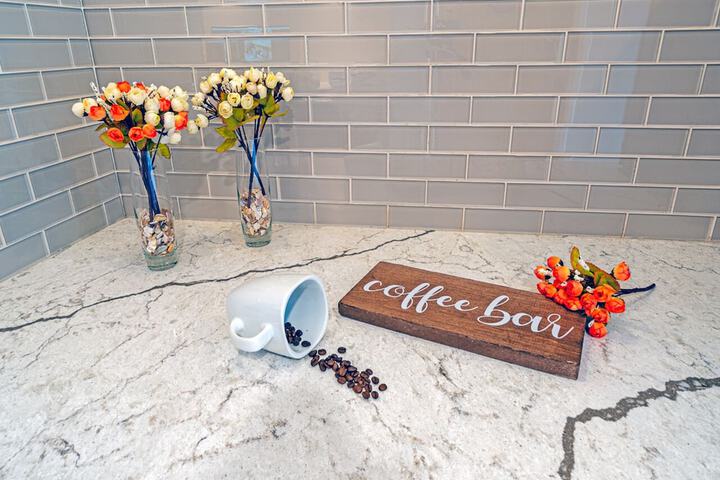 Breakfast/Coffee Service 25 of 34