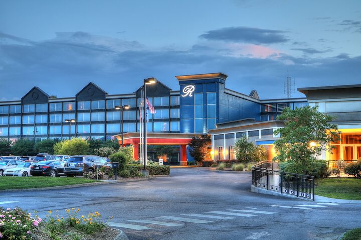 Hotel 10 of 77
