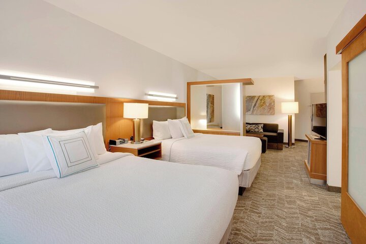 Springhill Suites Marriott Airport