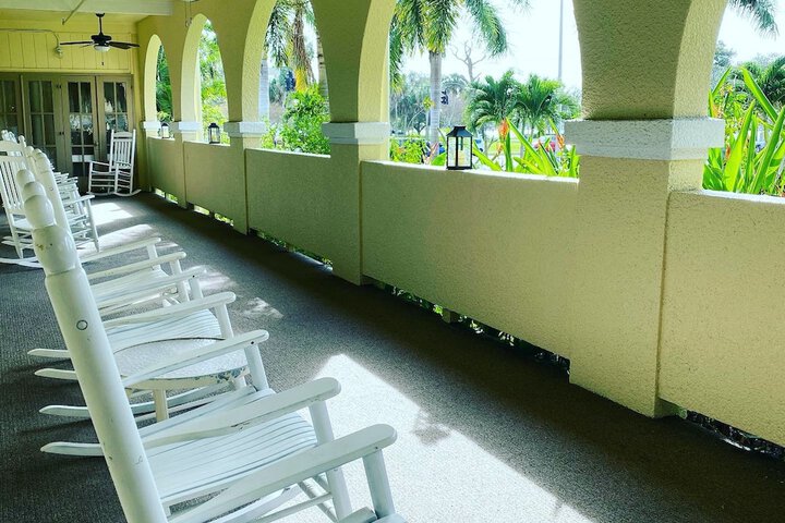 Crystal Bay Historic Hotel