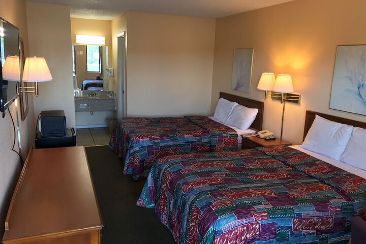 Room 36 of 68