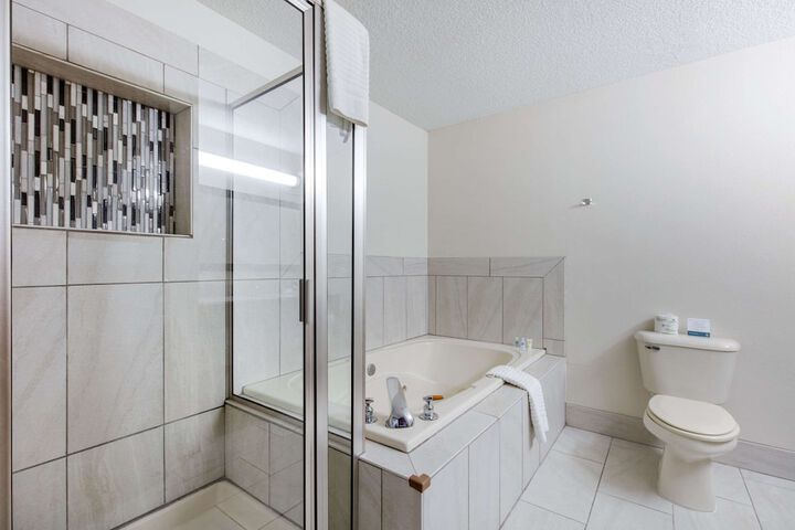 Quality Inn & Suites Mountain Home North