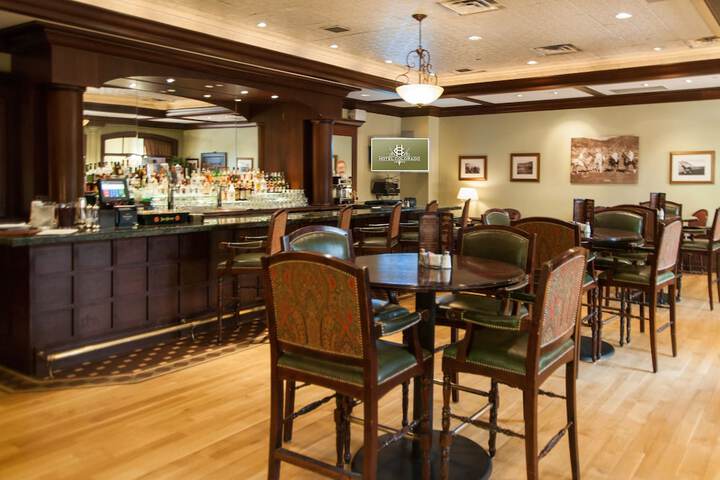 Hotel Colorado