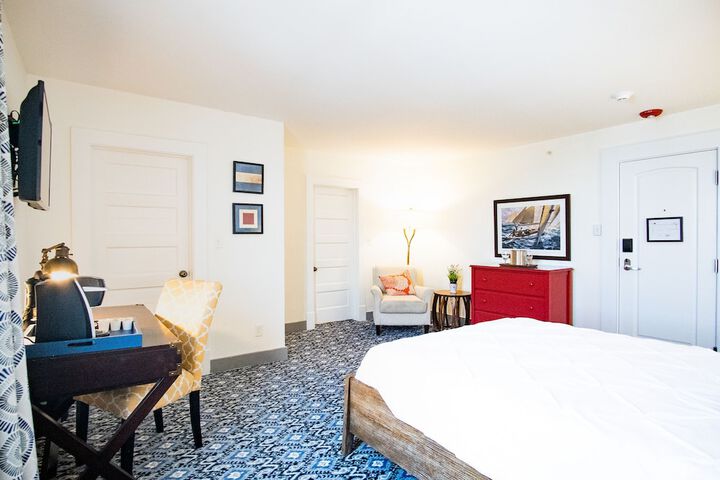 Room 42 of 78
