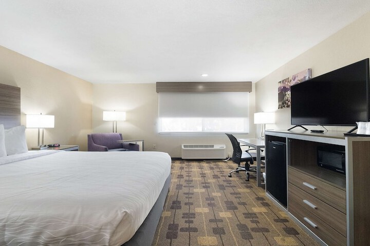 Room 47 of 57