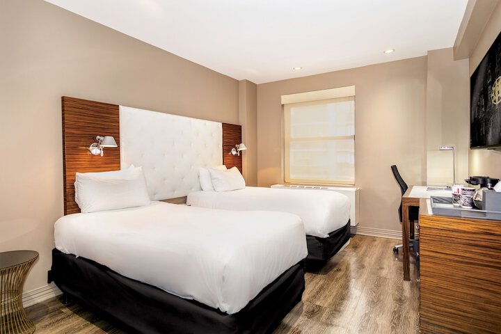 Room 19 of 53