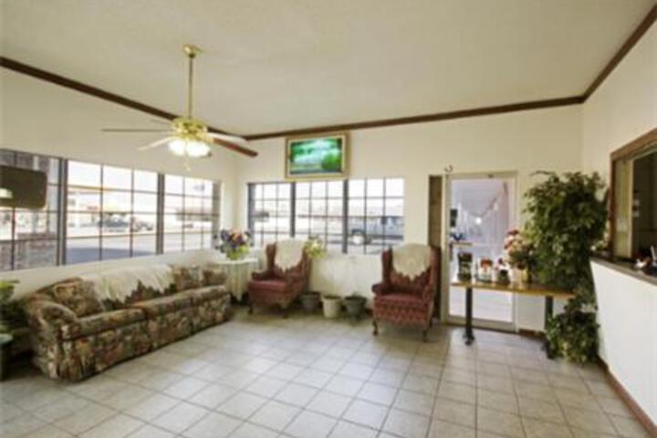Executive Inn Muldrow