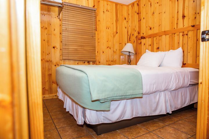 Montauk Lodge