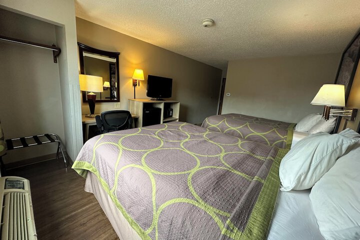 Super 8 by Wyndham Kutztown / Allentown Area