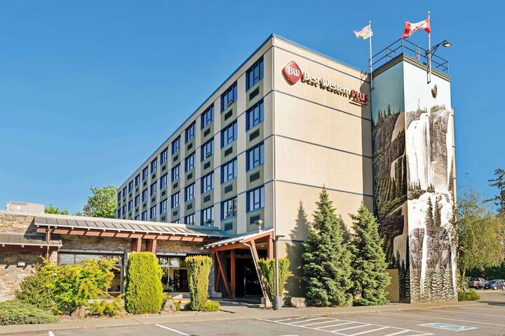 Hotel 5 of 66