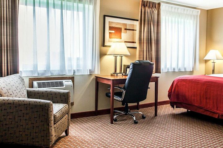 Room 20 of 29