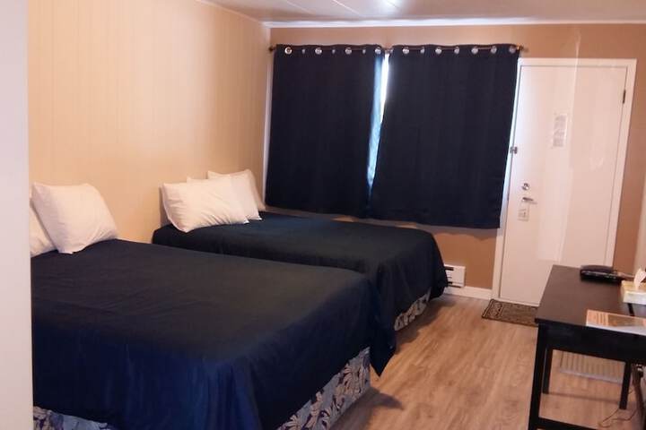Room 30 of 48