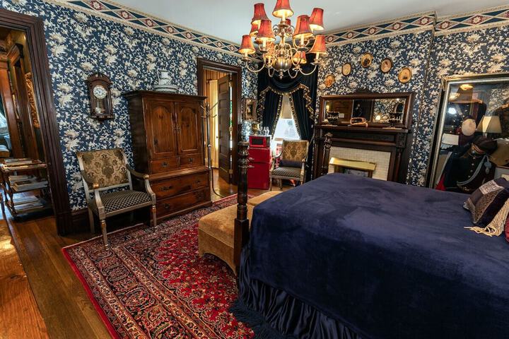 Room 54 of 160