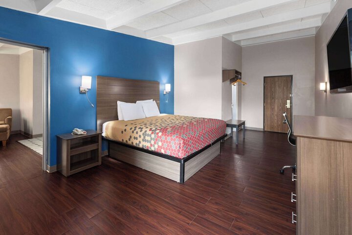 Baymont by Wyndham Bay City