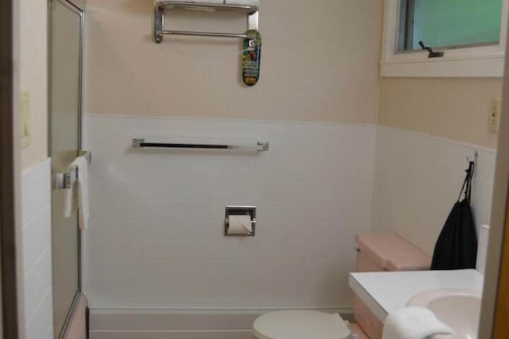 Mount Coolidge Motel