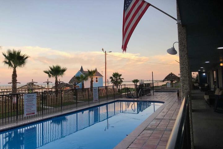 Pool 3 of 36