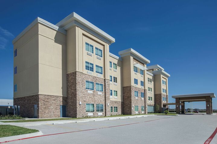 Hotel 2 of 33