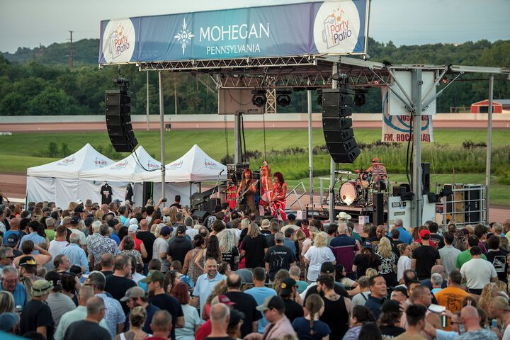 Mohegan Pennsylvania Casino Resort - Adults Only 21+