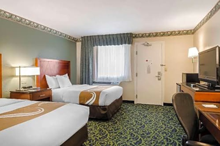 Quality Inn & Suites Lexington