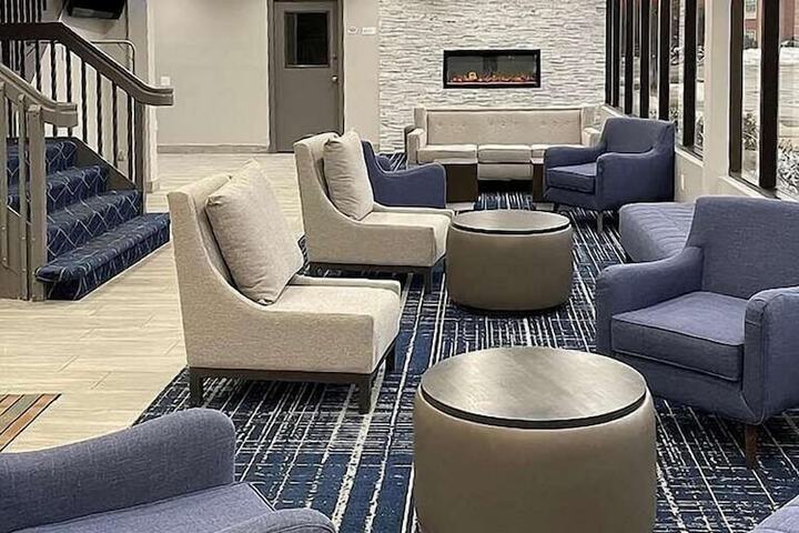 Quality Inn Roseville-Detroit North