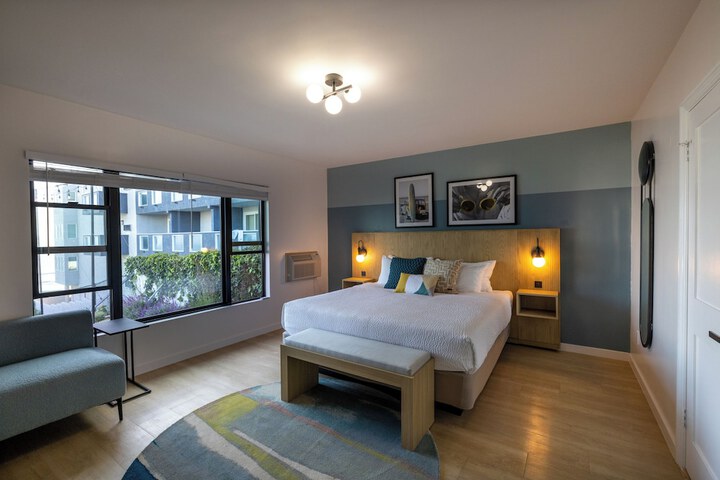 Room 45 of 63