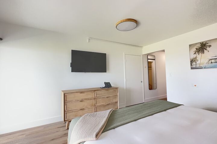 Room 18 of 64