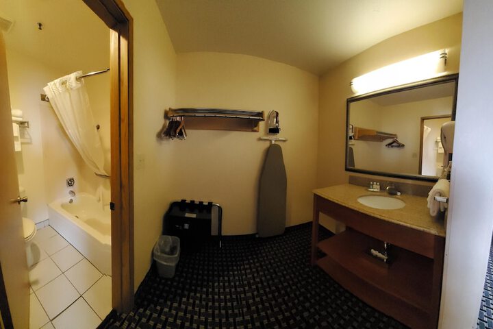 Room 31 of 47