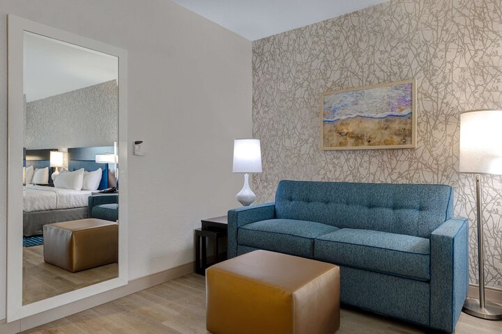 Room 30 of 70