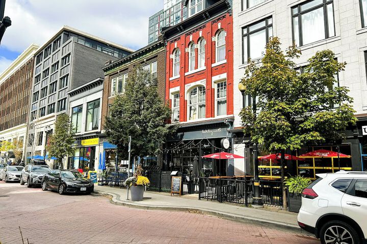 Staybridge Suites Hamilton Downtown by IHG