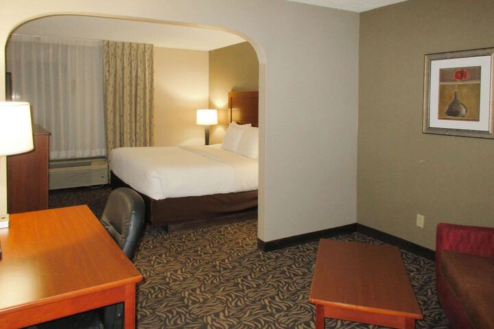 Room 16 of 24