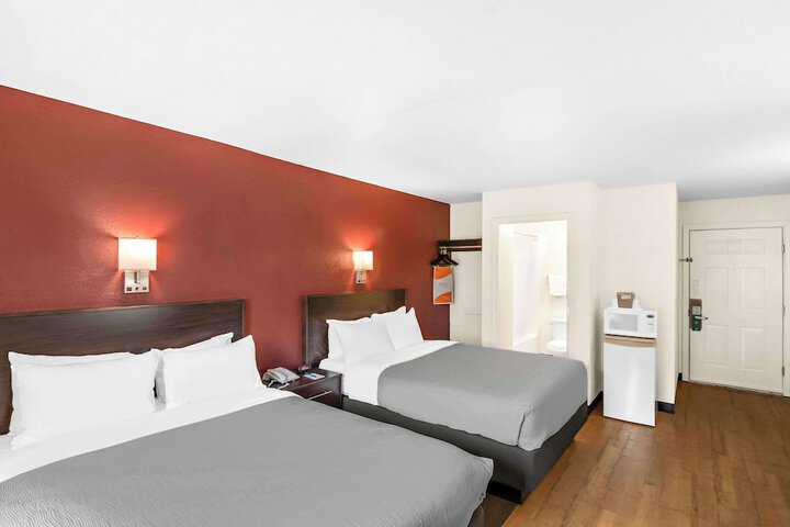 Room 14 of 35