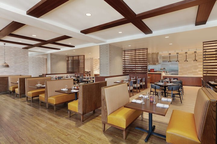 Embassy Suites by Hilton South Jordan Salt Lake City